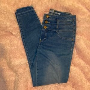 High rise jeans size 5